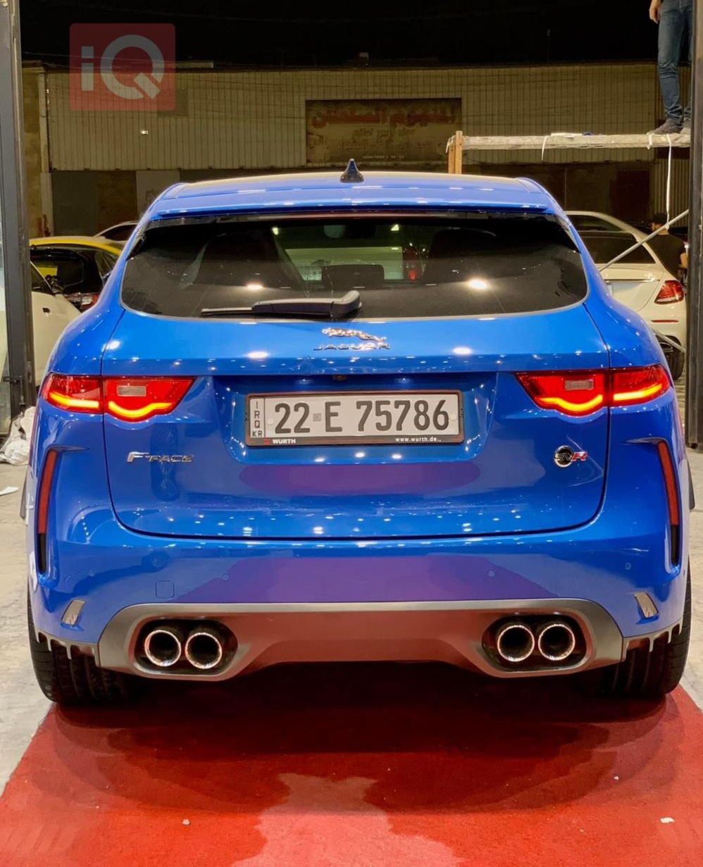 جاگوار F-Pace